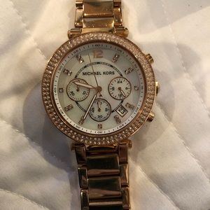 Michael Kors rose gold watch